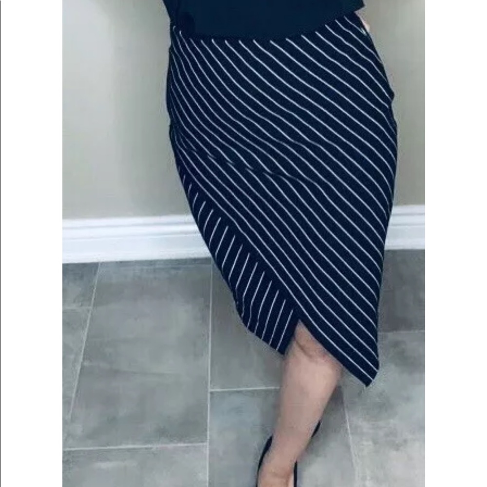Concept Club 🌾 Elegant Skirt with Stripes